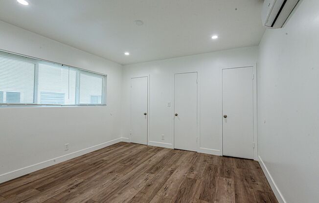 4324 Ventura Canyon Ave (near Ventura Blvd) Gem