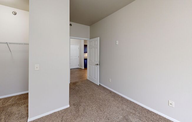 2 beds, 2 baths, 1,375 sqft, $1,325, Unit 1305-100