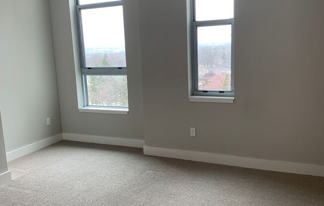 1 bed, 1 bath, 940 sqft, $1,895, Unit 407