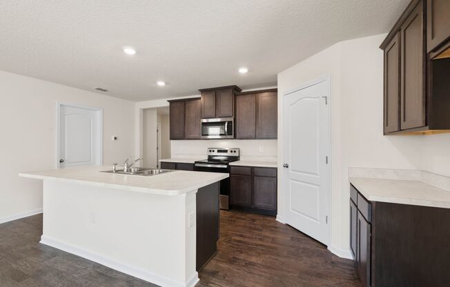 BRAND NEW HOME in Yulee!