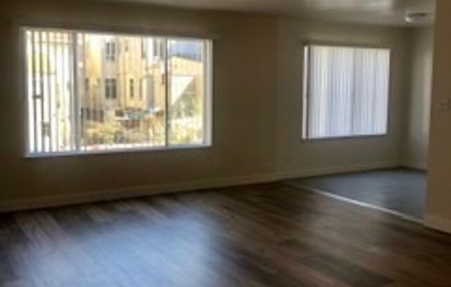 2 beds, 1 bath, $3,495, Unit 03