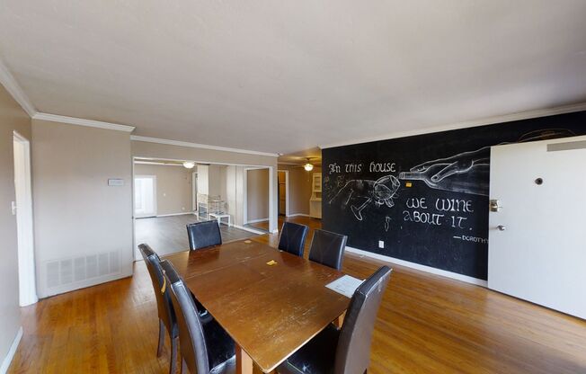 6BD/3BA on Dorothy Dr!!