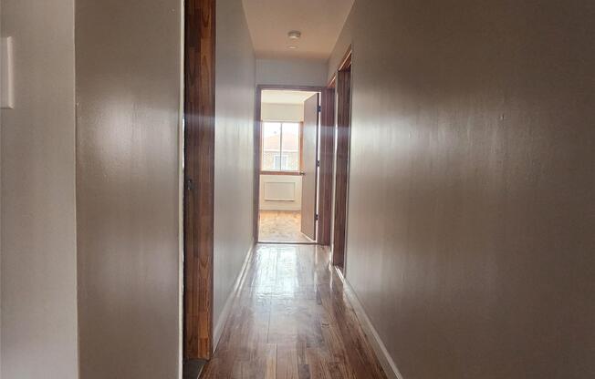 3 beds, 2 baths, 925 sqft, $3,250, Unit 2