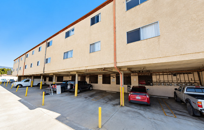 Palmer Apartments