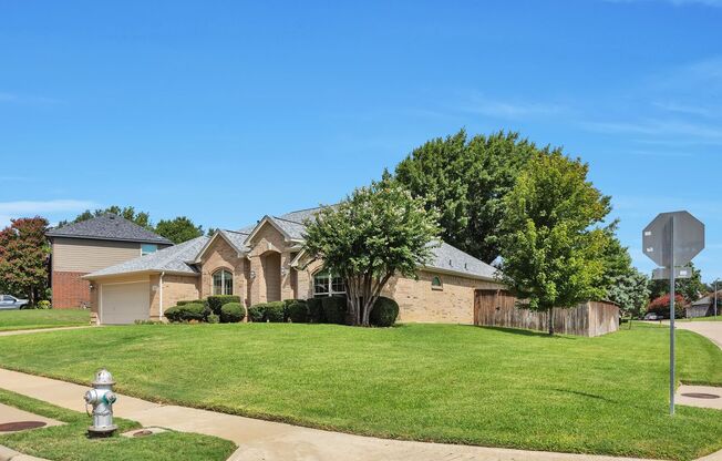 Beautifully maintained Mansfield ISD home available for immediate move in.