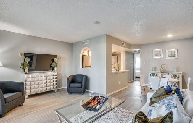 Mateo Apartment Homes