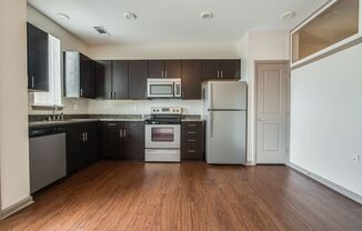 1 bed, 1 bath, 588 sqft, $1,220, Unit 101