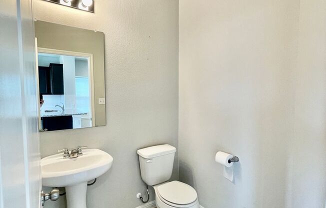 Beautiful Home in a Fantastic Community! Reduced Deposit!