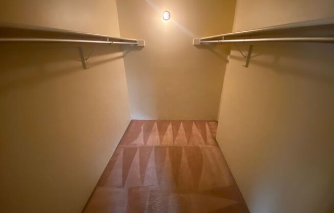 2 beds, 2 baths, $1,800