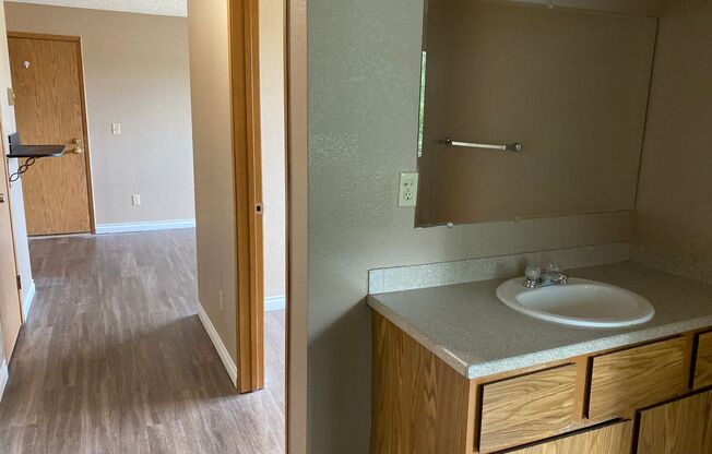 3 beds, 2 baths, 643 sqft, $2,300, Unit B203