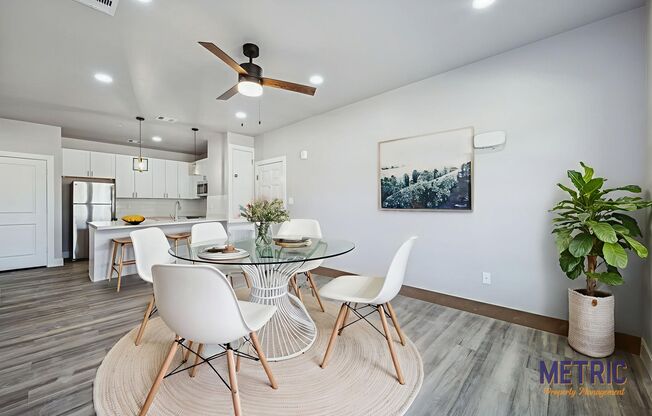 2 beds, 2 baths, 900 sqft, $1,223, Unit 128