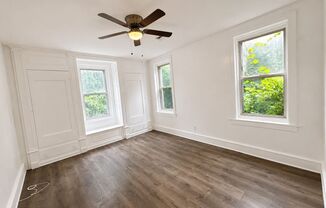 2 beds, 1 bath, $1,250, Unit #2