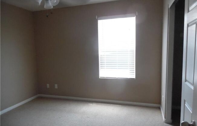 Huge 4 bedroom 3 bath 2 story home