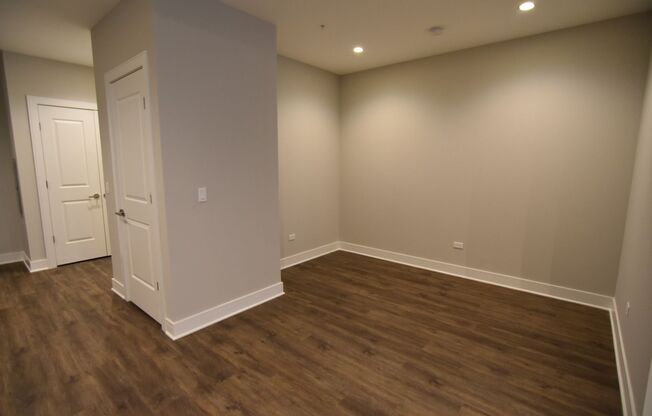 1 bed, 1 bath, 711 sqft, $2,900, Unit 3833-520