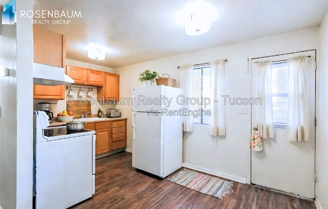 1 bed, 1 bath, 570 sqft, $579, Unit 206