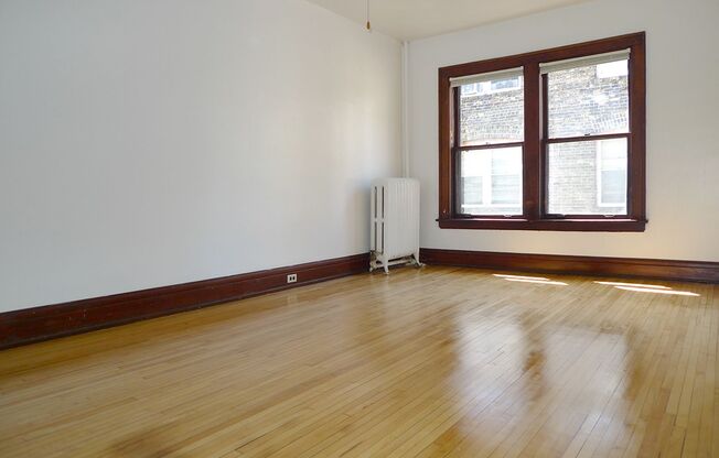 1 bed, 1 bath, 410 sqft, $880, Unit 22 - 22