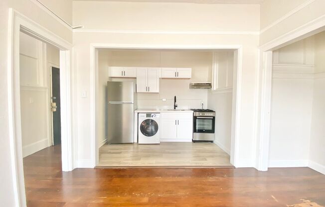 1 bed, 1 bath, 500 sqft, $1,695, Unit 304