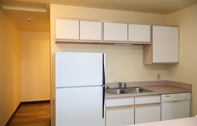 2 beds, 1 bath, 700 sqft, $1,600, Unit 314