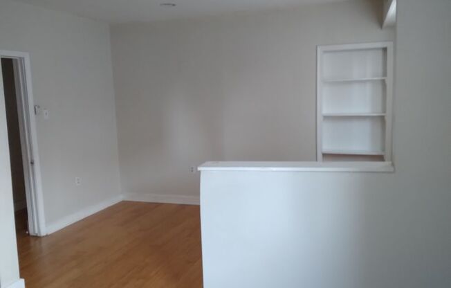 17th Street 1448 S