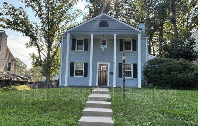 8710 MAYWOOD AVE