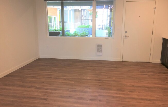 1 bed, 1 bath, $1,950