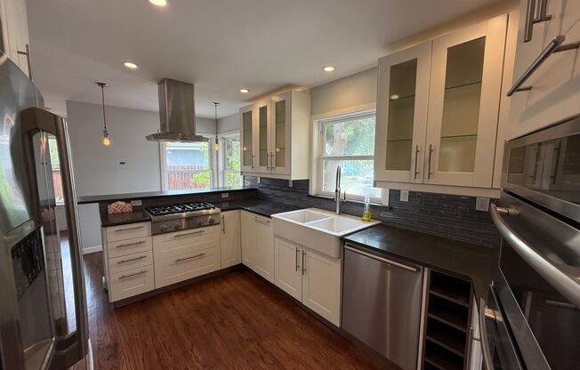 Stunning 4 Bed / 3 Bath Pacific Beach Home with Scenic Backyard & Prime Location