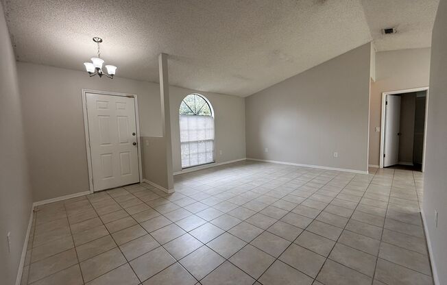 Deltona 3/2 Corner Lot