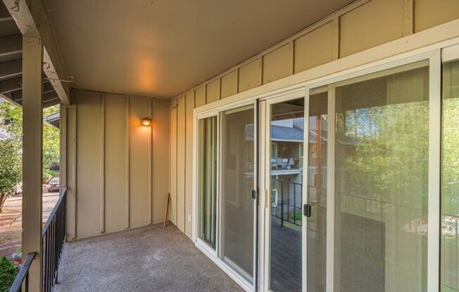 2 beds, 2 baths, 986 sqft, $1,695, Unit 1403