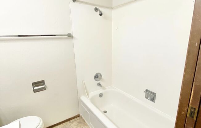 Studio, 1 bath, 456 sqft, $1,795, Unit 1051-03