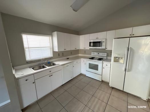 Sand Key Lane 6115  65/8