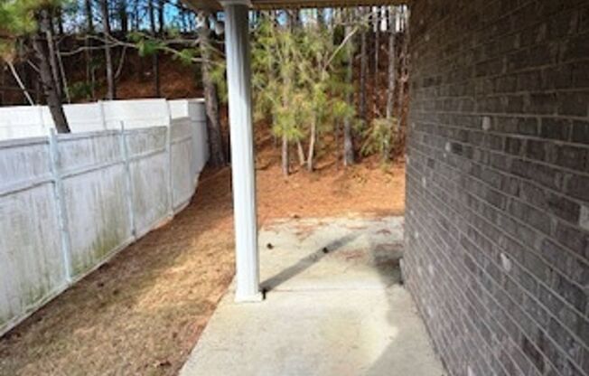 3 beds, 2 baths, $2,395