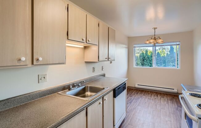 1 bed, 1 bath, 700 sqft, $1,295, Unit Unit 105