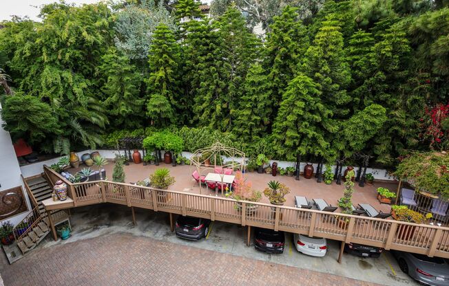 1 bed, 1.5 baths, 802 sqft, $3,295, Unit 05