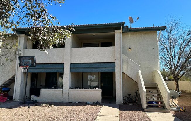 217 E. Washington
