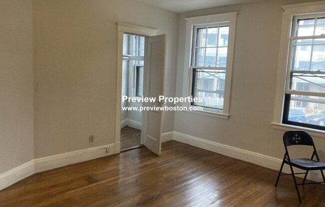 28 Sidlaw Rd Apt 11