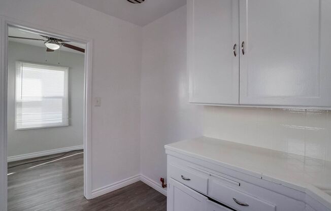 Studio, 1 bath, $1,795, Unit Unit 4