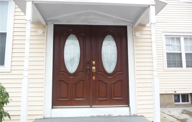 1 EASTVIEW ST