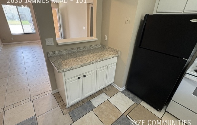 2630 JAMMES RD