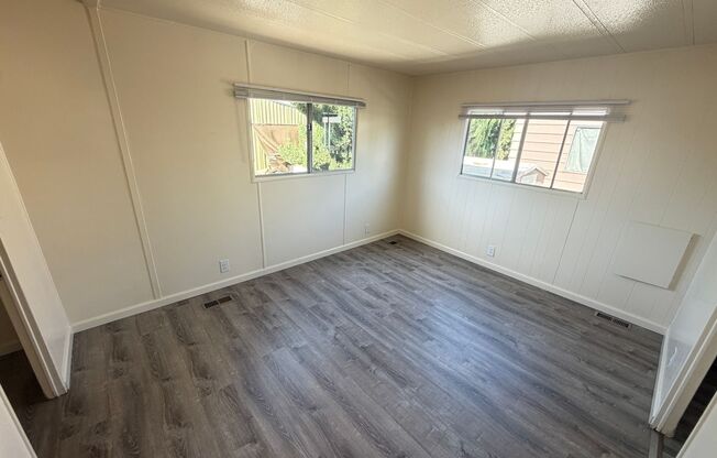 2 beds, 2 baths, 1,100 sqft, $3,500, Unit 140