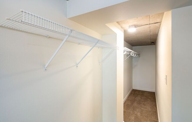 1 bed, 1 bath, 1,005 sqft, $2,795, Unit 102