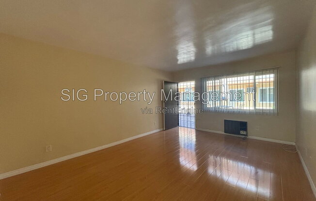 1 bed, 1 bath, 650 sqft, $1,737.5, Unit 15