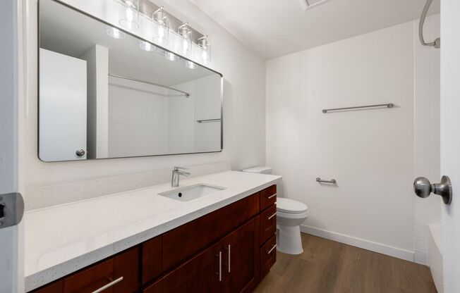 2 beds, 2 baths, 1,100 sqft, $2,095, Unit 402