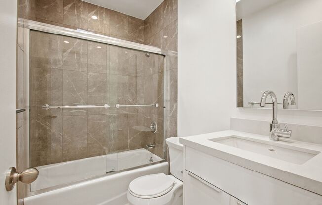 1451 Franklin St in Santa Monica!  Steps to SM Blvd and near the Water Garden.