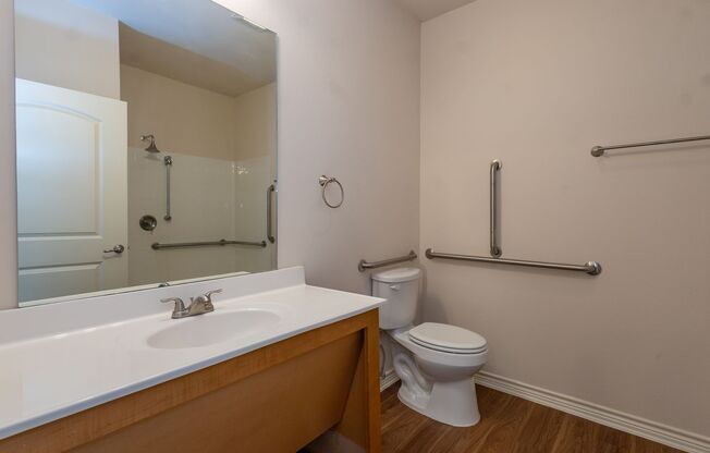 2 beds, 2 baths, $1,247