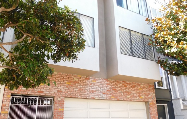 34 BELCHER ST