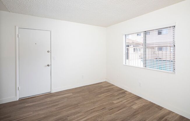 1 bed, 1 bath, $1,695, Unit 626-12