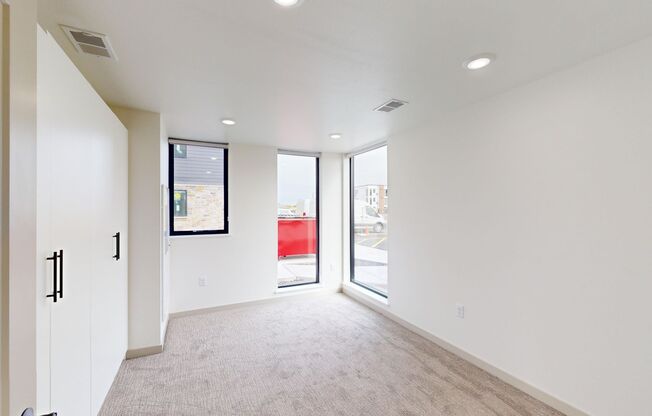 1 bed, 1 bath, 467 sqft, $1,425, Unit 6410-104