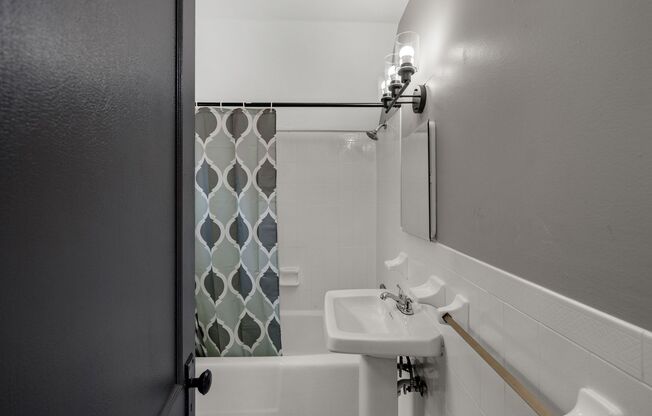 Spacious 3 bedroom home in Mt. Oliver available March 1st!