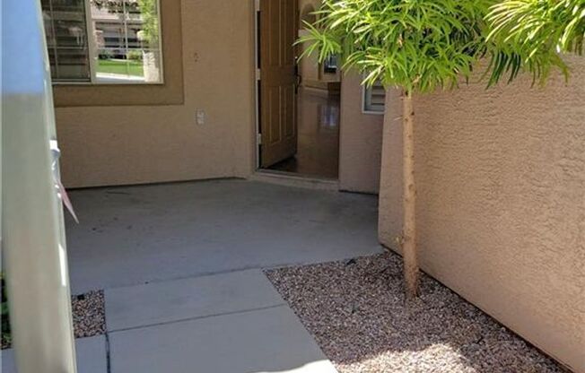 EXQUISITE SEM-CUSTOM HOME ON 1/2 ACRE IN GATED NW COMMUNITY