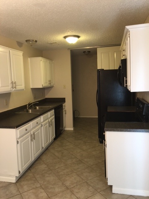 Beautiful Home In Garland Move In Ready!